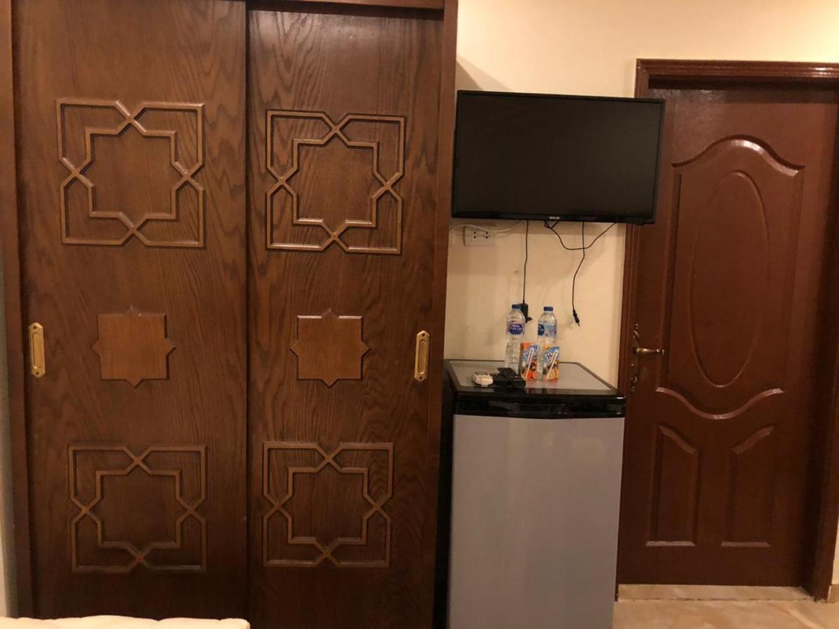 Full Pyramids View Apartment With Balcony For 8 P Kafrat al Jabal Exterior photo