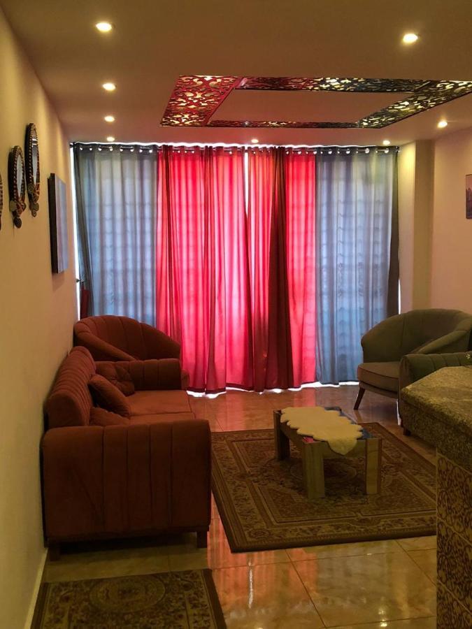 Full Pyramids View Apartment With Balcony For 8 P Kafrat al Jabal Exterior photo